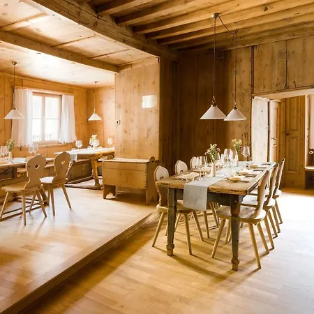 Hotel Chasa Chalavaina - Historisches Des Jahres 2024 Mustair