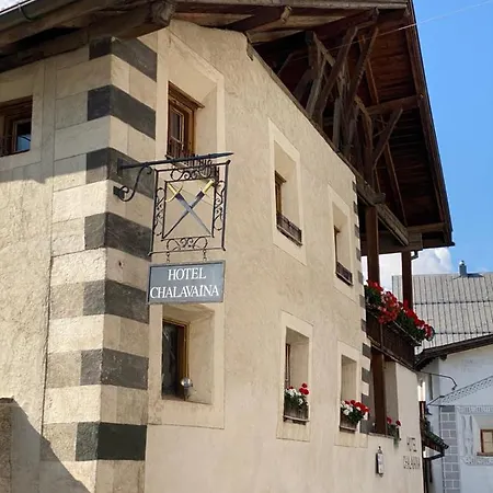 Chasa Chalavaina - Historisches Des Jahres 2024 Hotel *