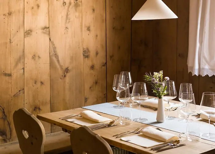 Chasa Chalavaina - Historisches Des Jahres 2024 *