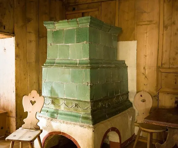 فندق Chasa Chalavaina - Historisches Des Jahres 2024