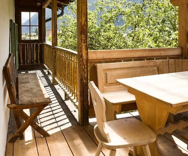 Chasa Chalavaina - Historisches Des Jahres 2024 فندق Müstair