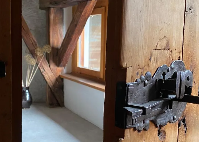 Chasa Chalavaina - Historisches Des Jahres 2024