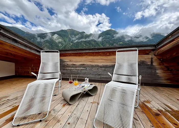 Chasa Chalavaina - Historisches Des Jahres 2024 * Müstair